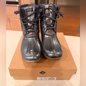 Sperry Kids Navy Waterproof saltwater Boots